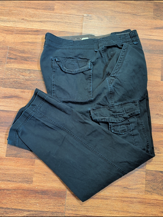 UNIONBAY Other - UnionBay Men's Black Cargo Pants - Classic Utility Style 40X32